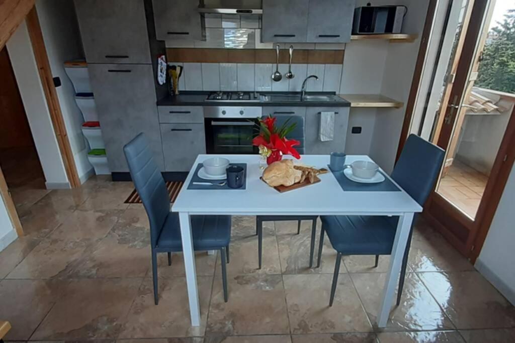 Casa Cao Appartamento "L'Ulivo" Nurachi Buitenkant foto