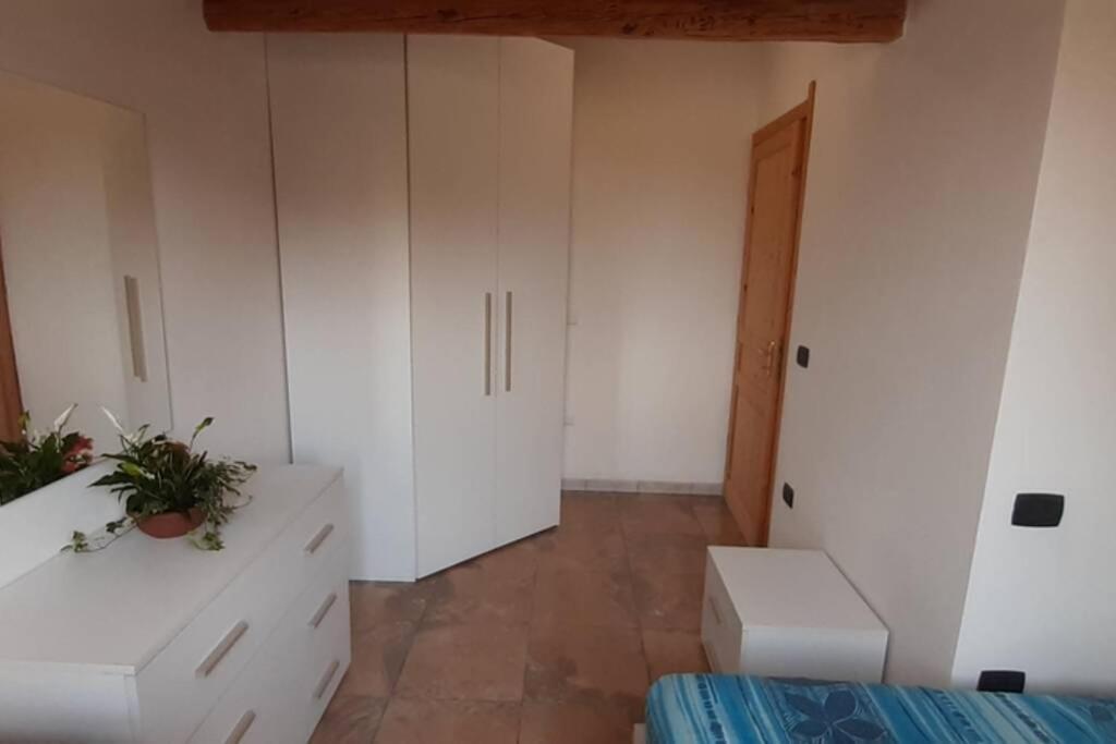 Casa Cao Appartamento "L'Ulivo" Nurachi Buitenkant foto