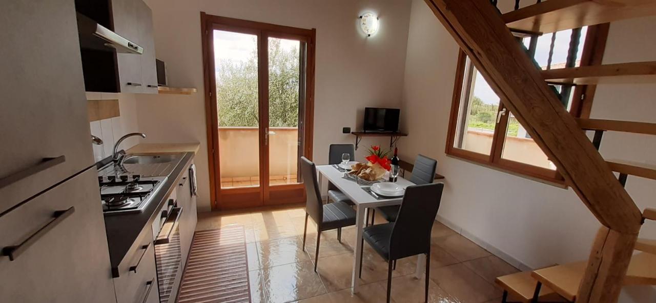 Casa Cao Appartamento "L'Ulivo" Nurachi Buitenkant foto
