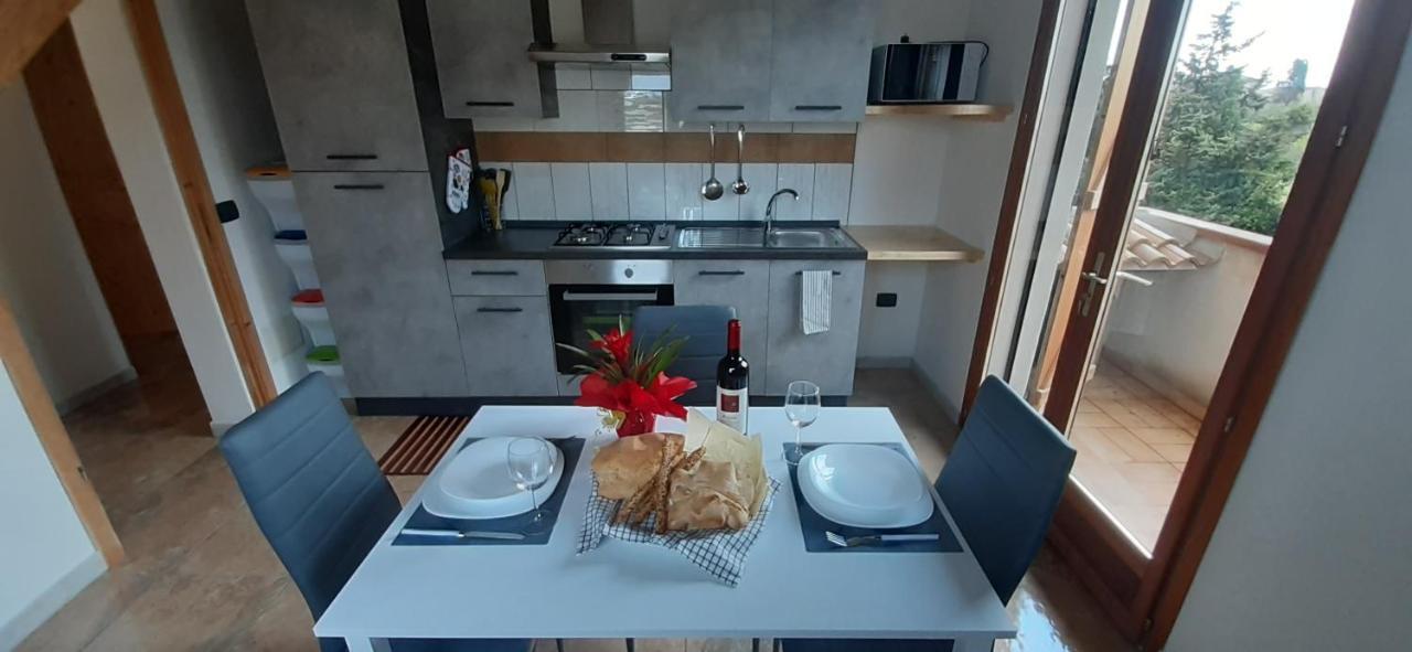 Casa Cao Appartamento "L'Ulivo" Nurachi Buitenkant foto